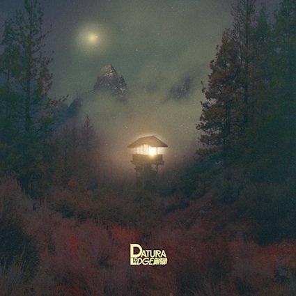 DATURA LODGE – Un debut homónimo de rock progresivo entre el humor y la vulnerabilidad