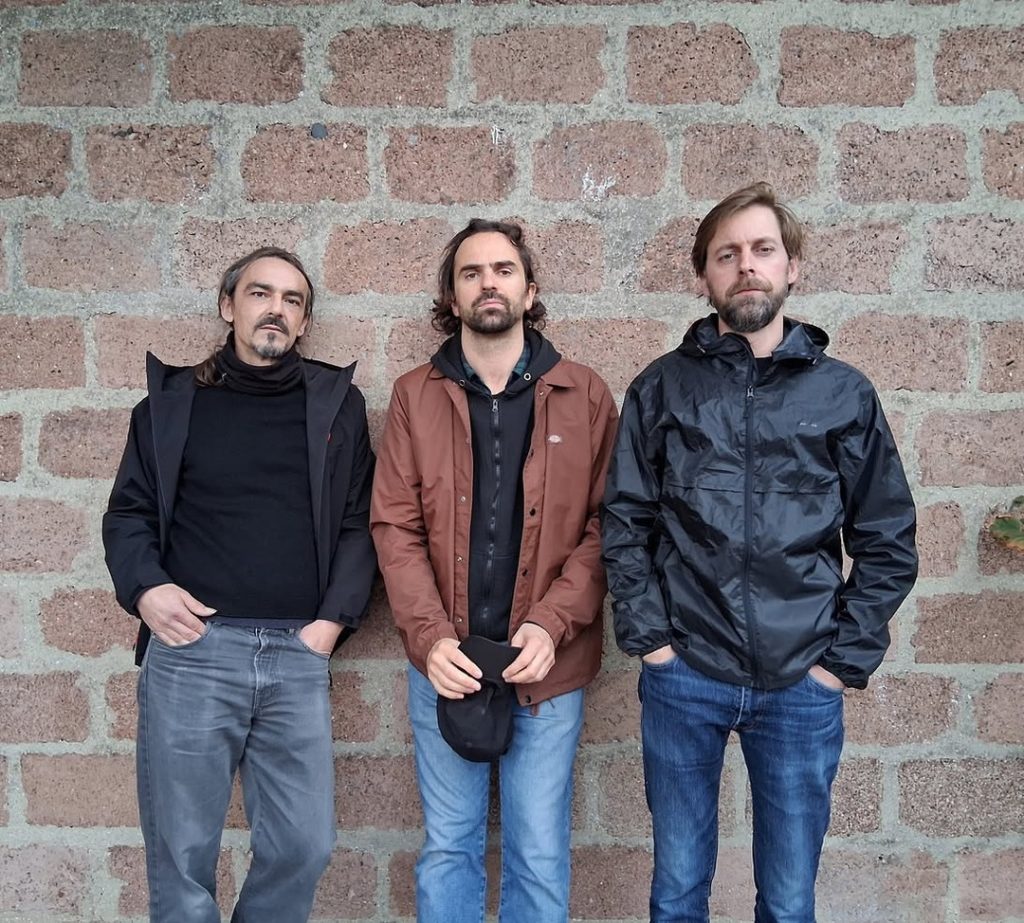 SYCOMORE – Chat-Loup presenta el giro al francés de Dégradé